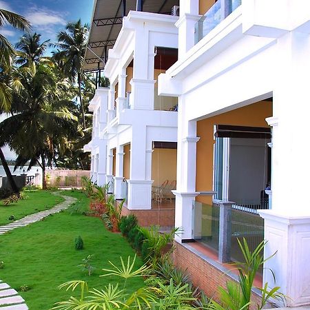 Blue Waters Hotell Kundapur Eksteriør bilde