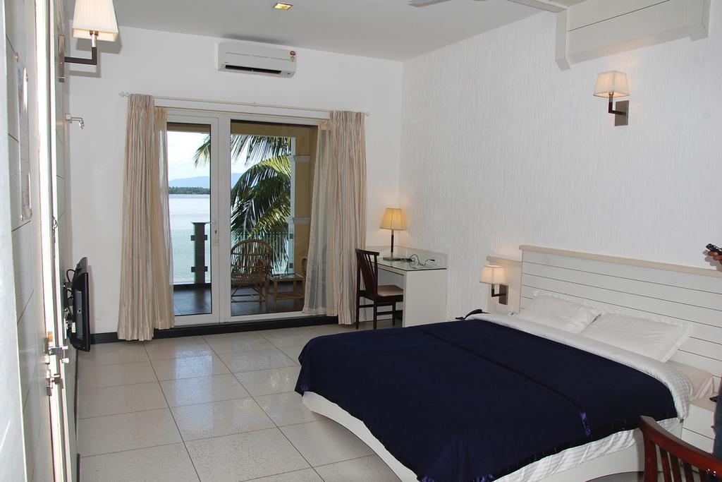 Blue Waters Hotell Kundapur Rom bilde