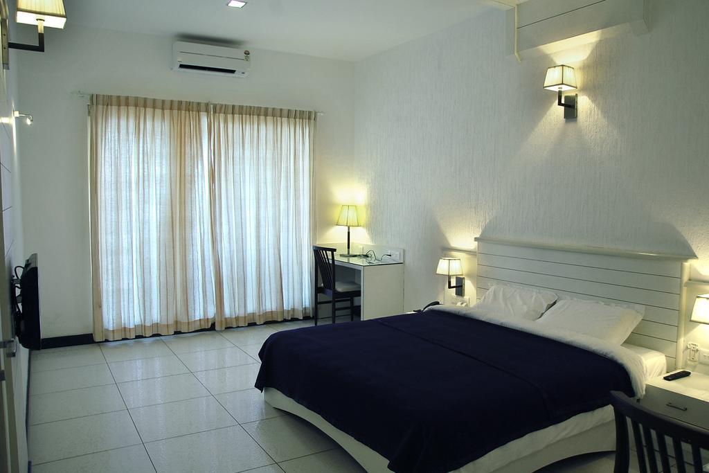 Blue Waters Hotell Kundapur Rom bilde